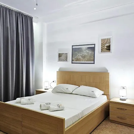 Two Bedroom With Sea View-021 - Happy *