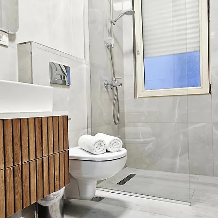 Two Bedroom With Sea View-021 - Happy * Sarande